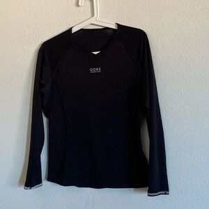 GORE Running Wear Women’s Thermal Inner Layer Black Shirt.